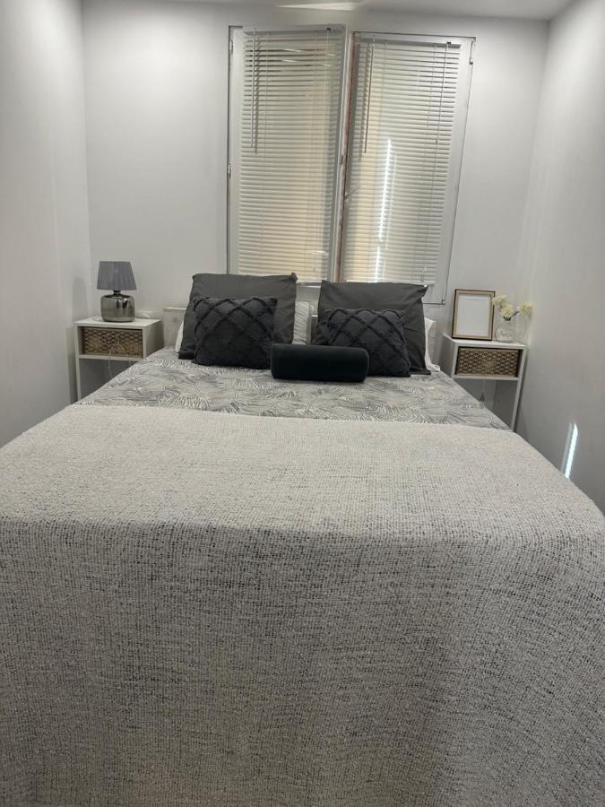 Location De Chambre Privee Dans Residence Prive, Jardins Et Parking Gratuit 1 Min To Tramway Et 9 Min De Centre-Ville, Accessibilite A Plusieurs Transports Niza Exterior foto